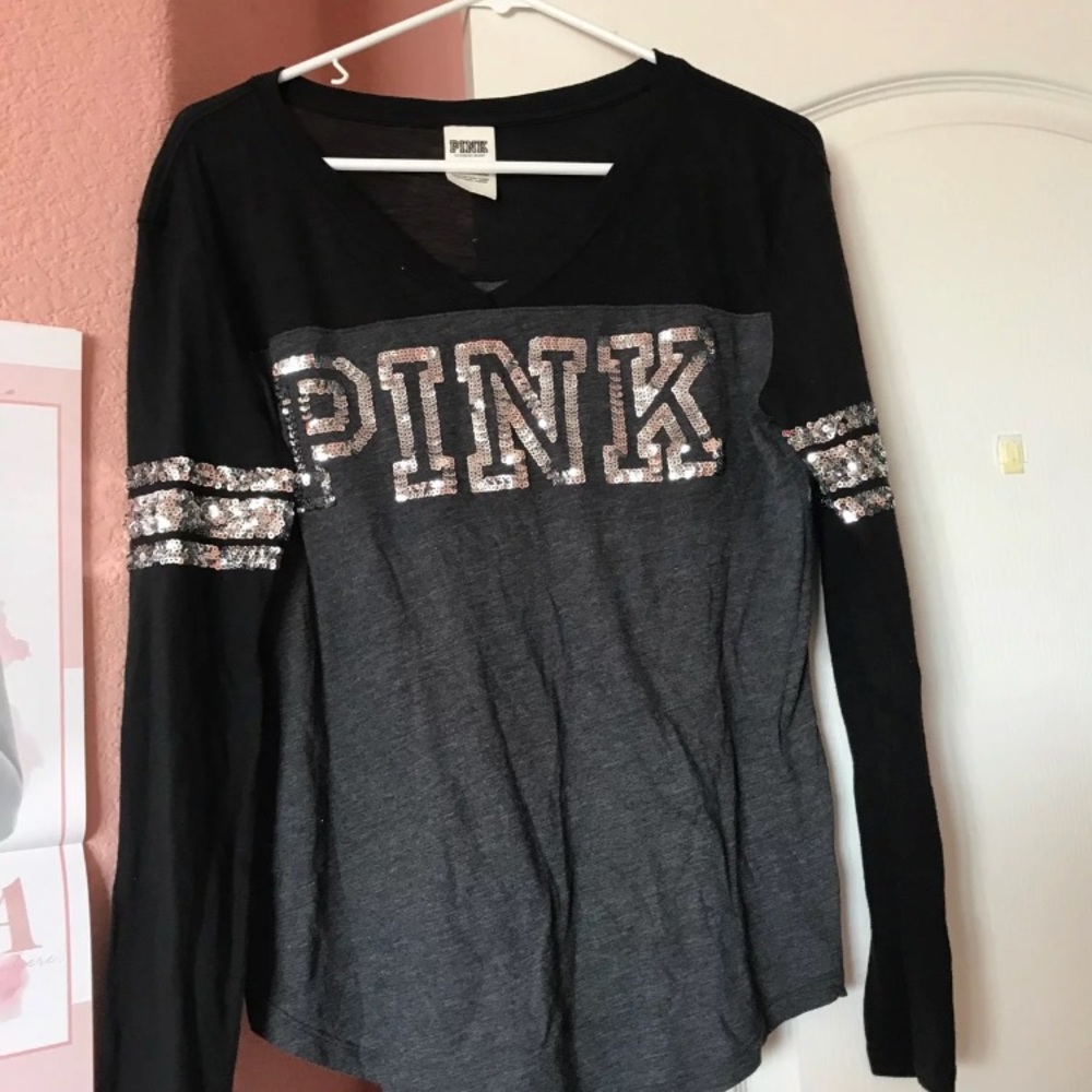 PINK bling varsity v-neck XS